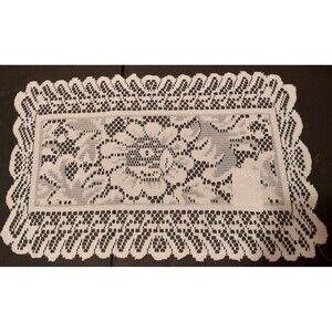 White Lace Floral Table Placemats Set of 12 17.5x11 Polyester Vintage Style Deco